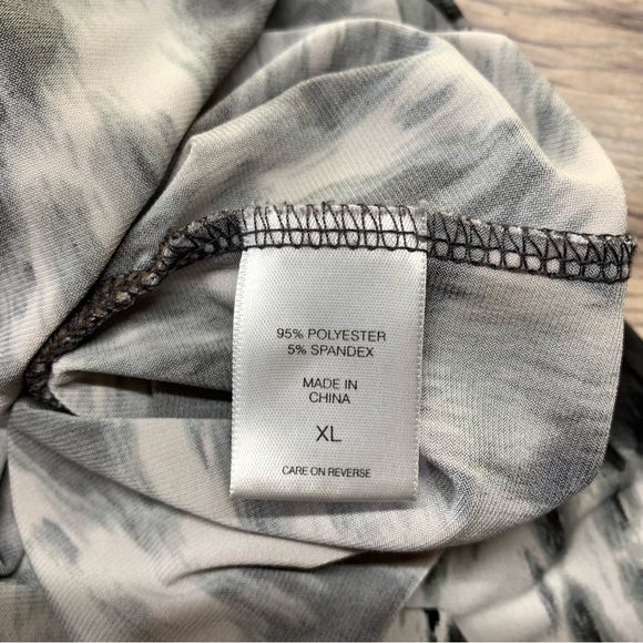 NY&C Stretch Draped Cowl Neck Sleeveless Blouse - Picture 10 of 11